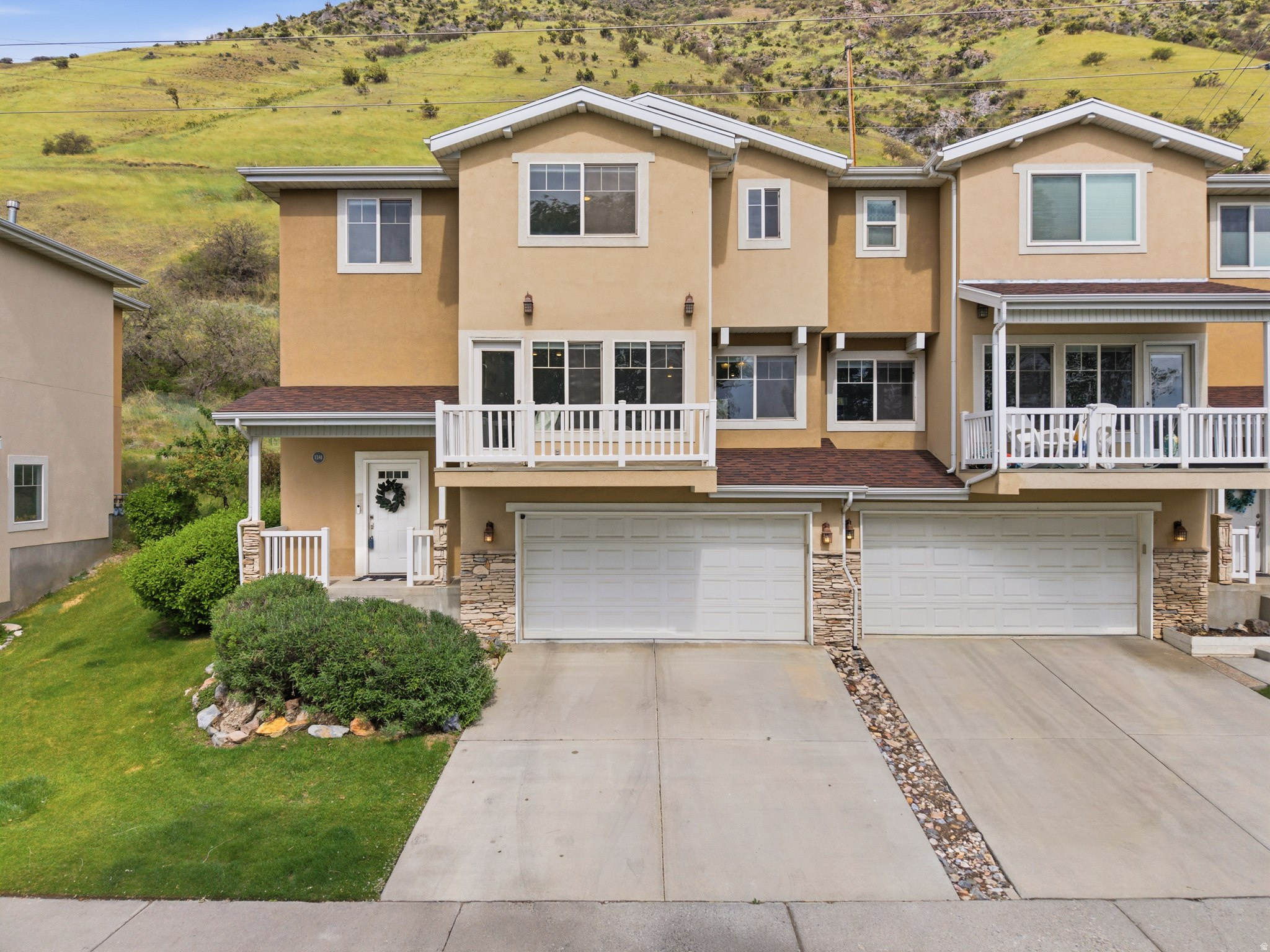 ALPINE BROOK - Residential