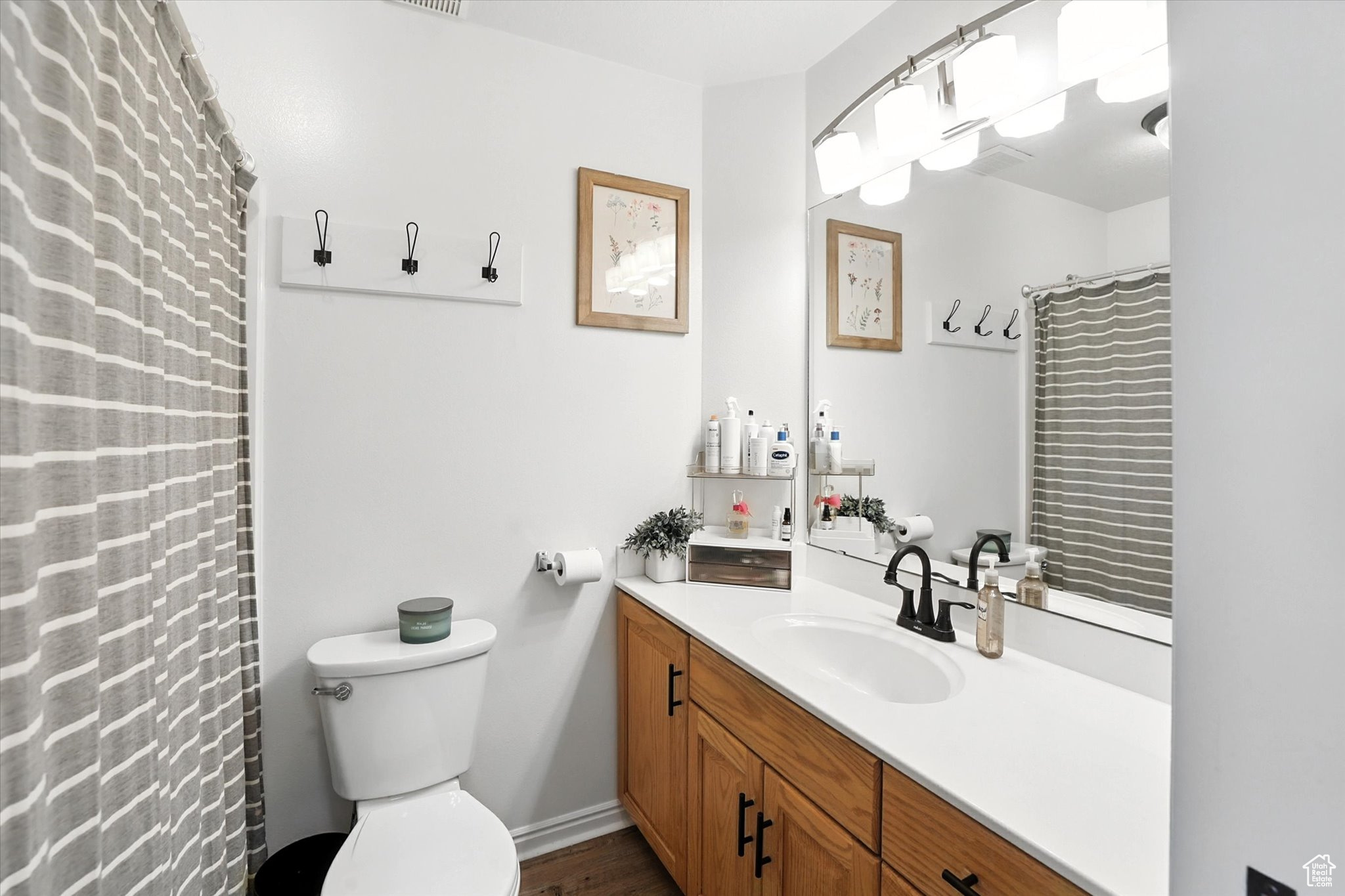 HIGHLAND ESTATES - Residential