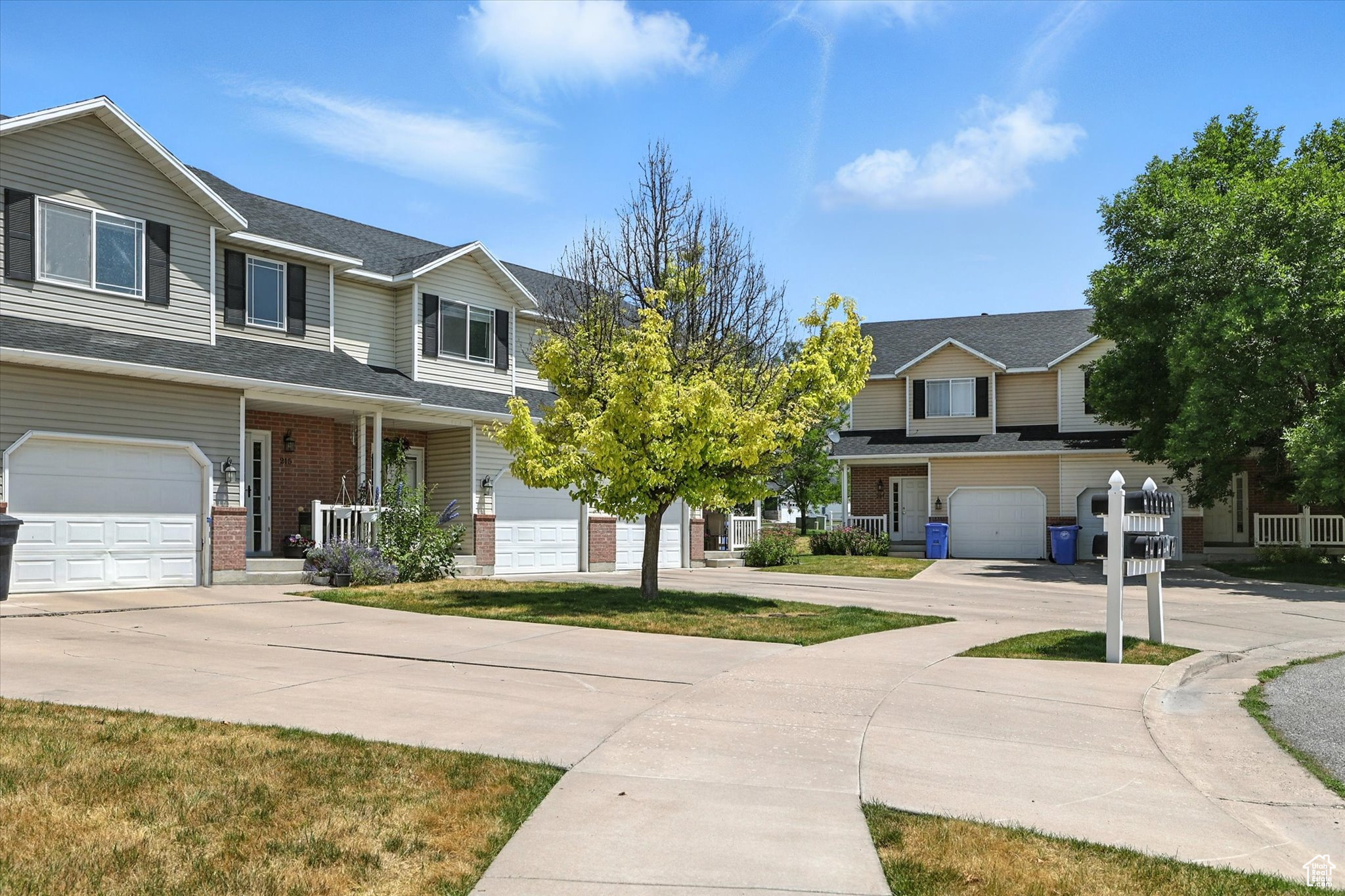 HIGHLAND ESTATES - Residential