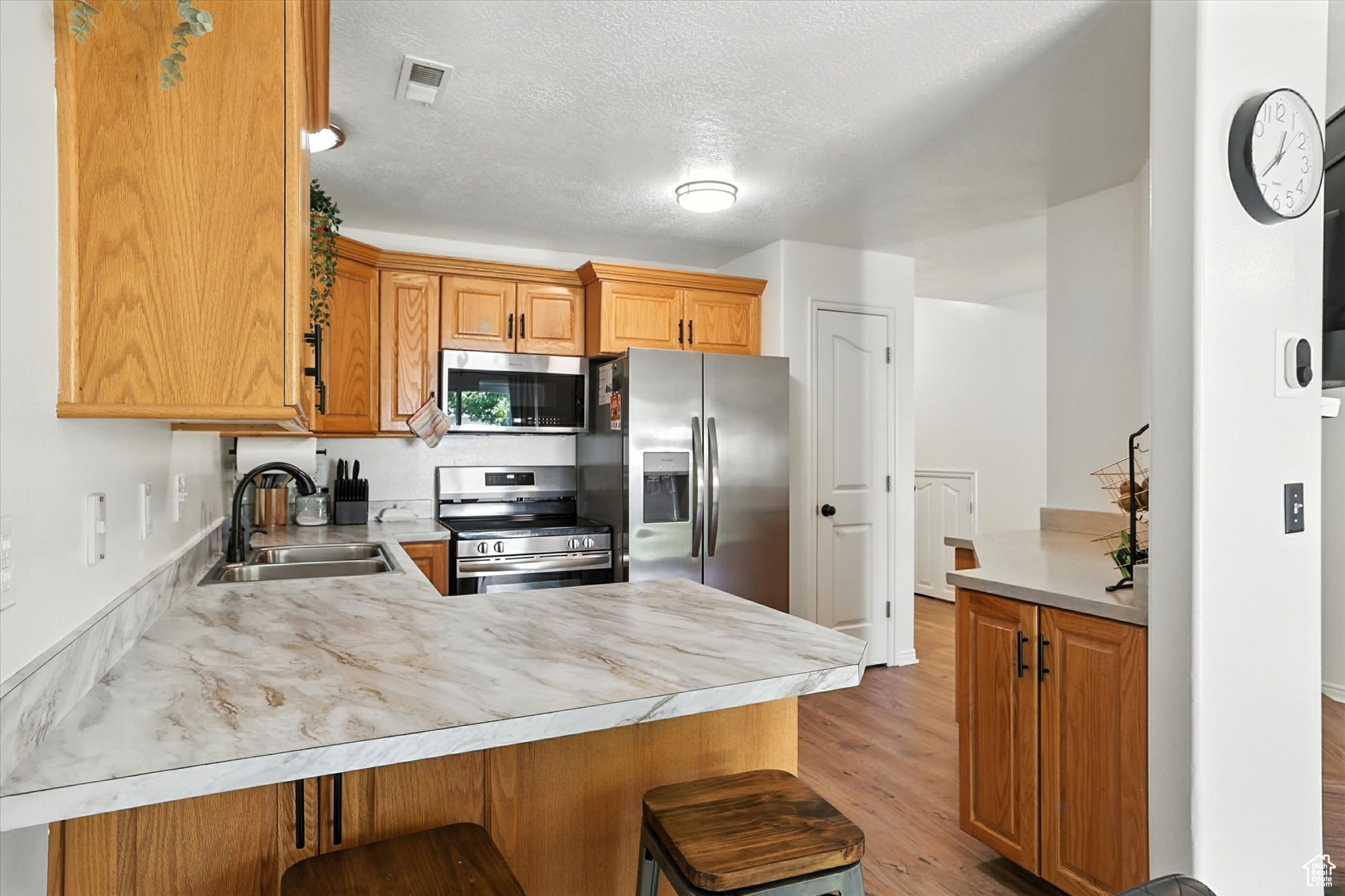 HIGHLAND ESTATES - Residential