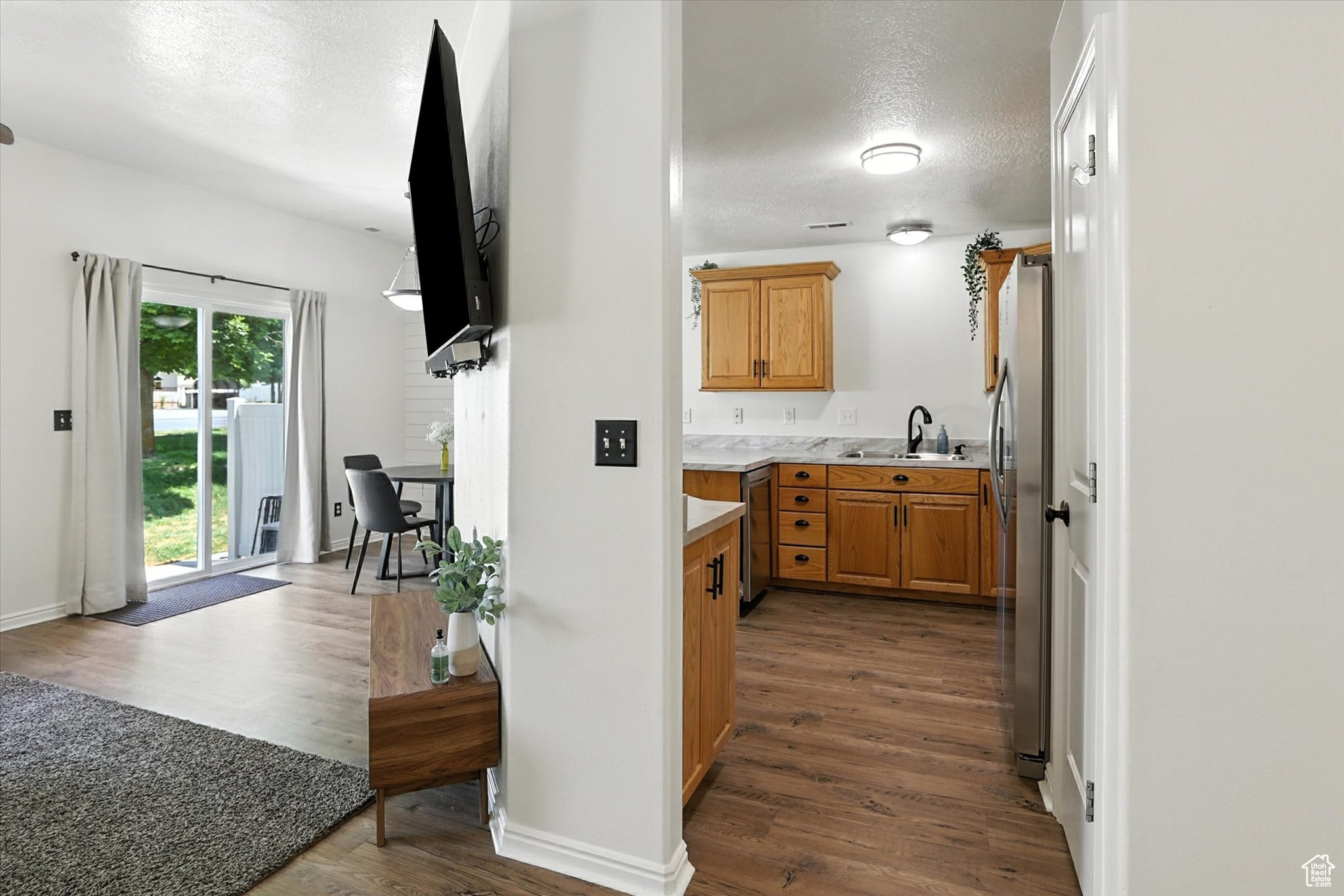 HIGHLAND ESTATES - Residential