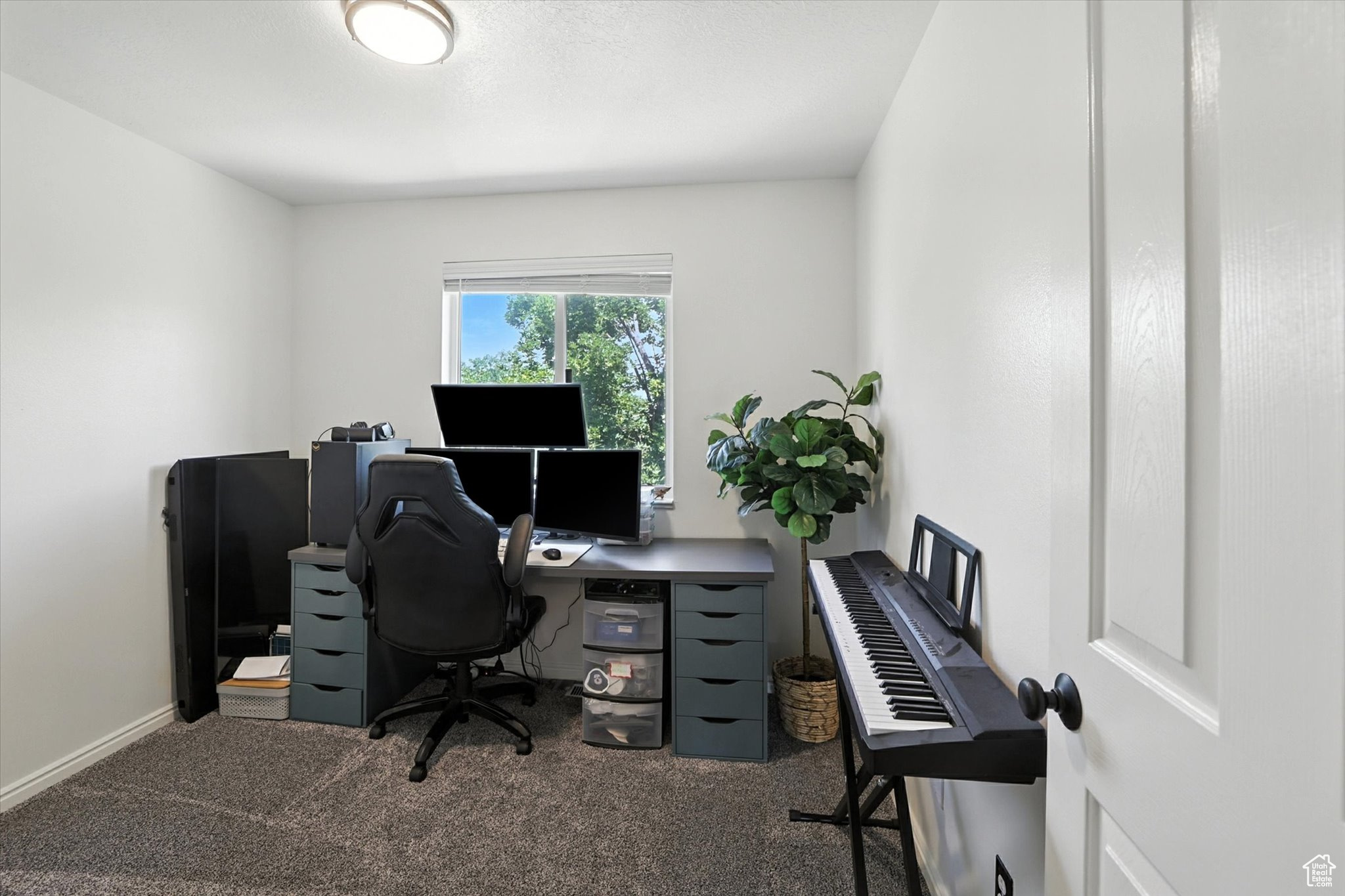 HIGHLAND ESTATES - Residential