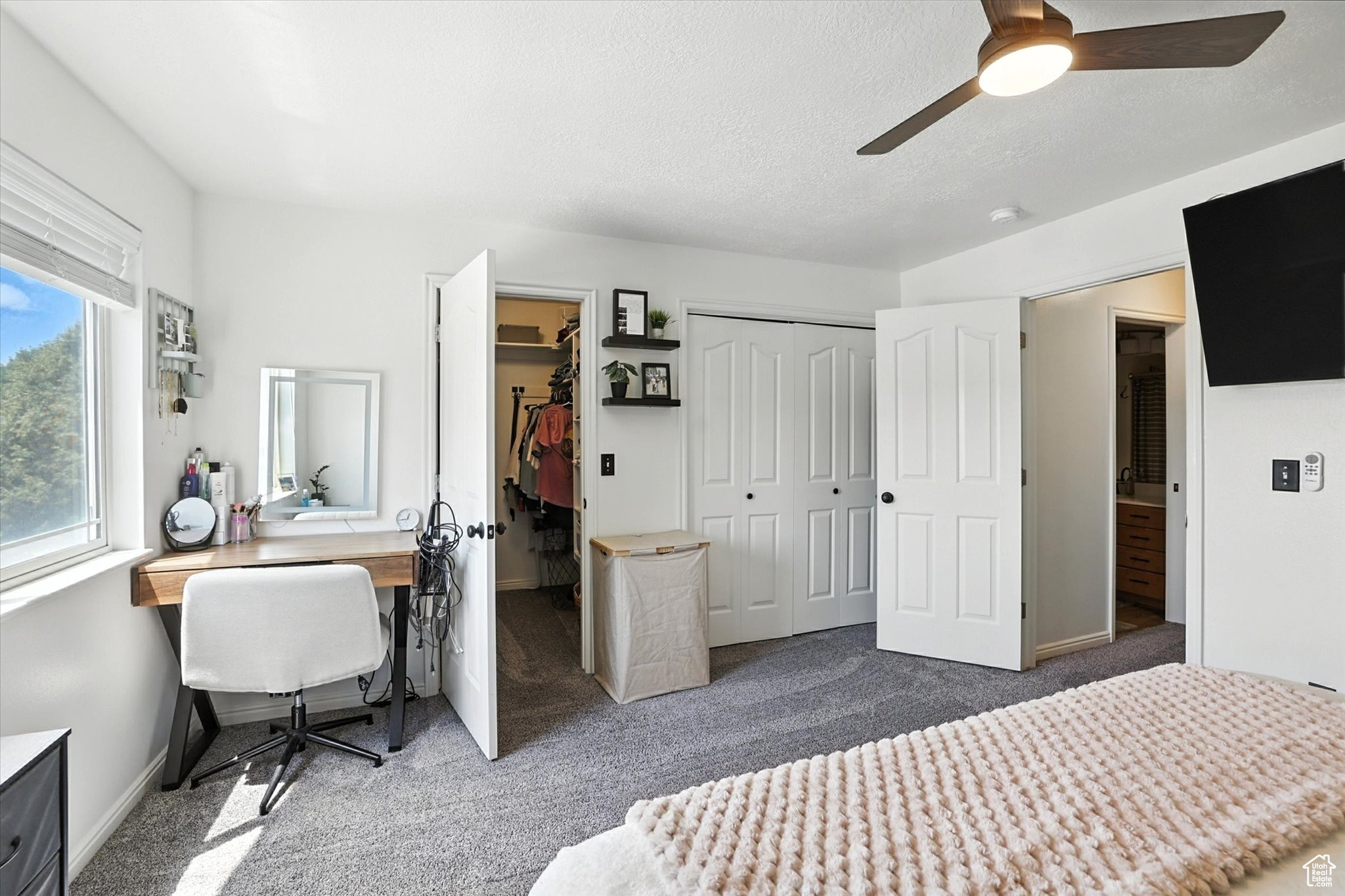 HIGHLAND ESTATES - Residential