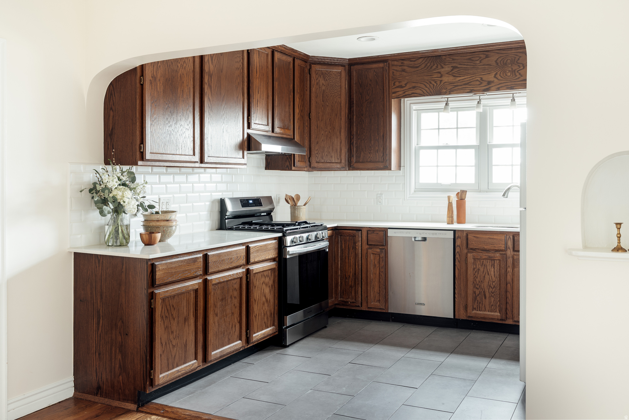 CAPITOL HILL - Residential