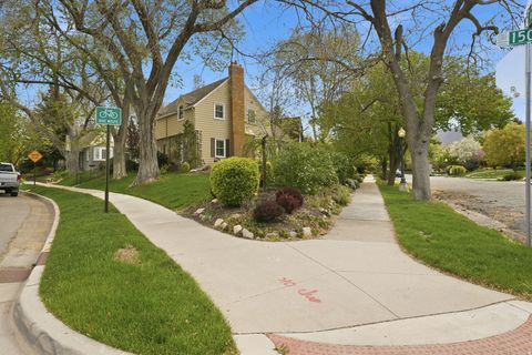 Tiny photo for 923 S 1500 E, Salt Lake City, UT 84105 (MLS # 2150567)