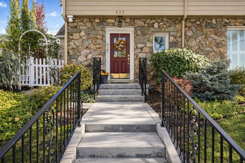 Tiny photo for 923 S 1500 E, Salt Lake City, UT 84105 (MLS # 2150567)