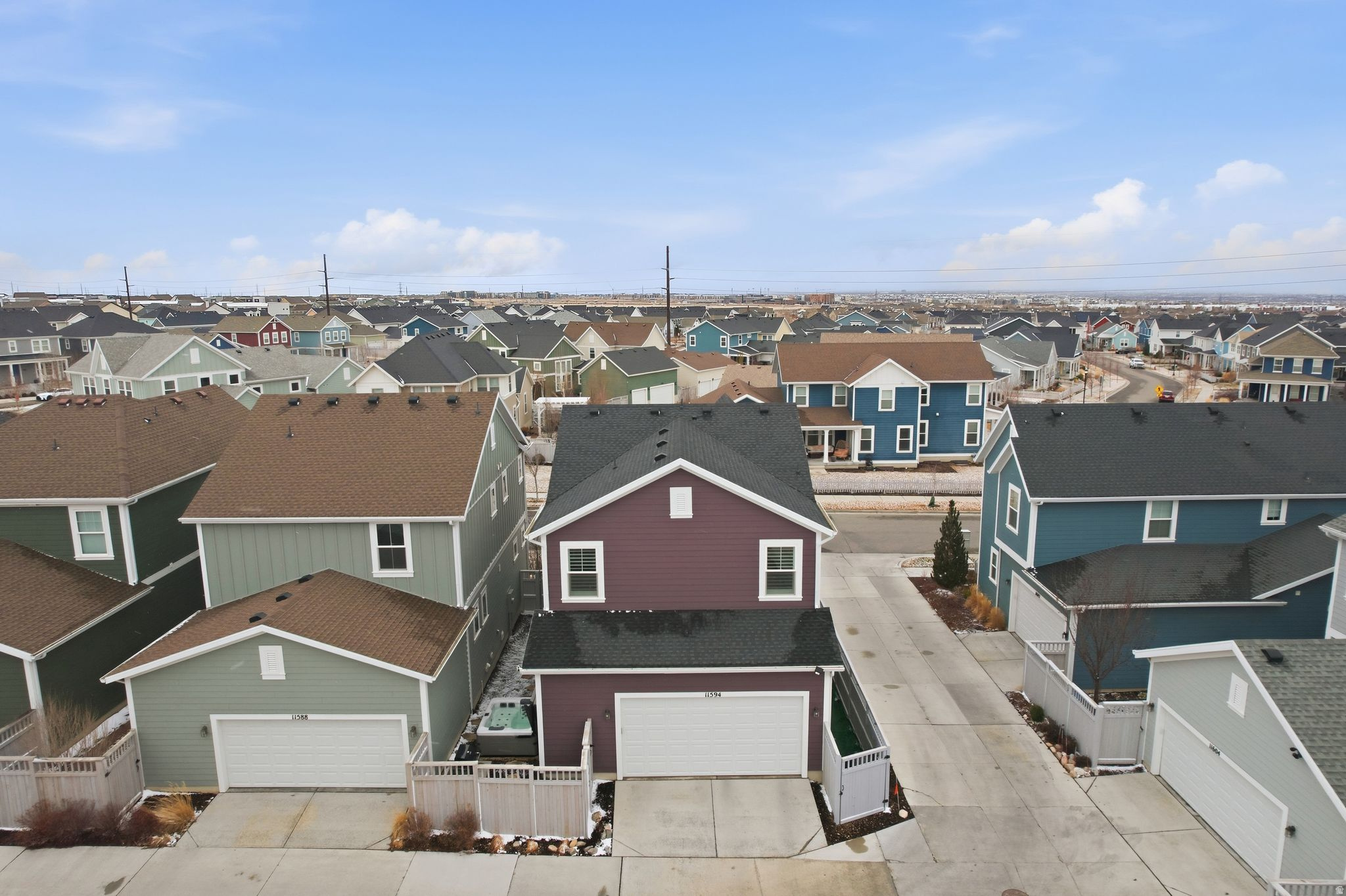 DAYBREAK - Residential