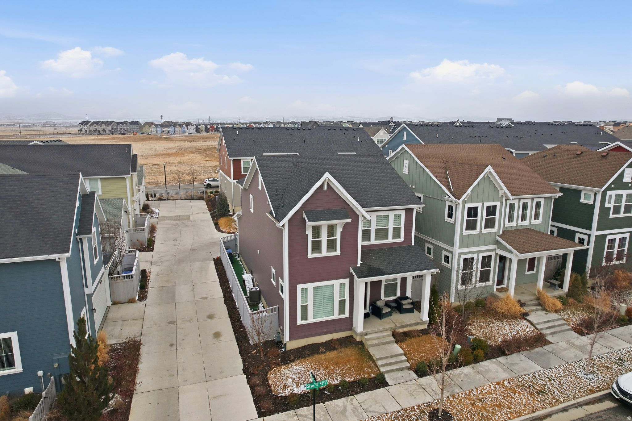 DAYBREAK - Residential