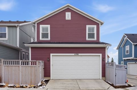 Tiny photo for 11594 S SKYWARD RD, South Jordan, UT 84009 (MLS # 2138326)