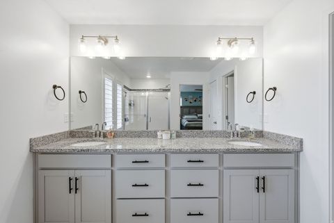 Tiny photo for 11594 S SKYWARD RD, South Jordan, UT 84009 (MLS # 2138326)