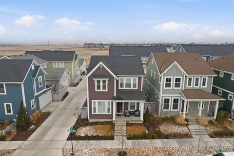 Tiny photo for 11594 S SKYWARD RD, South Jordan, UT 84009 (MLS # 2138326)