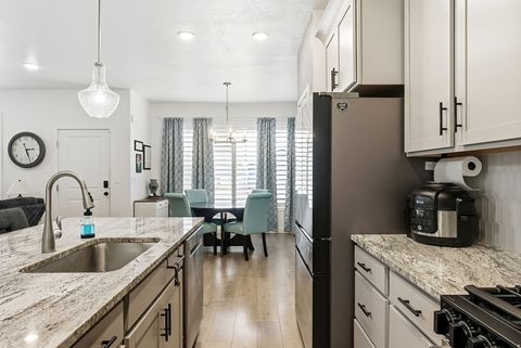 Tiny photo for 11594 S SKYWARD RD, South Jordan, UT 84009 (MLS # 2138326)