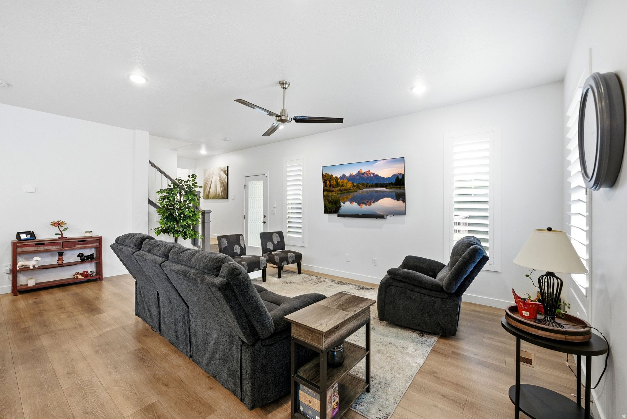 DAYBREAK - Residential