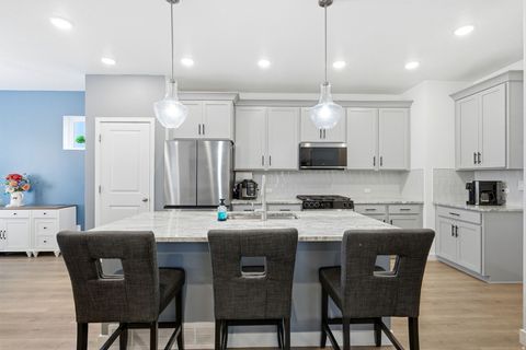 Tiny photo for 11594 S SKYWARD RD, South Jordan, UT 84009 (MLS # 2138326)