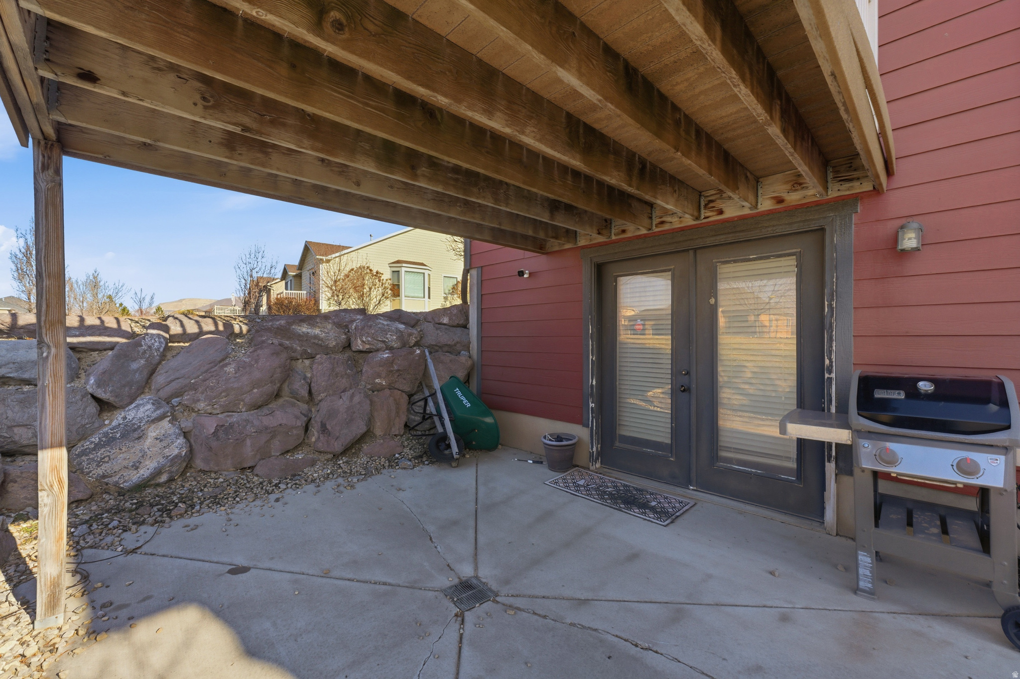 THANKSGIVING VILLAGE - Residential