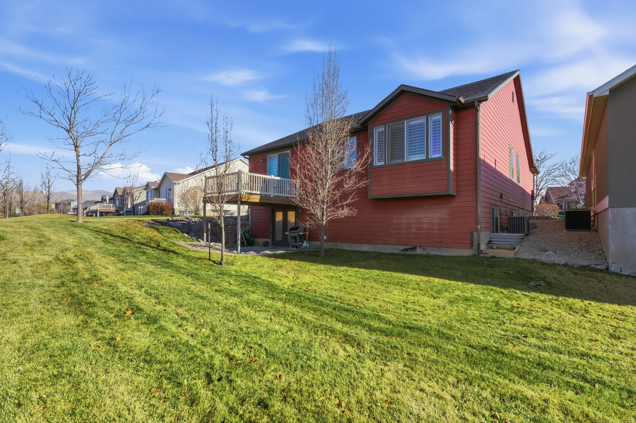 THANKSGIVING VILLAGE - Residential