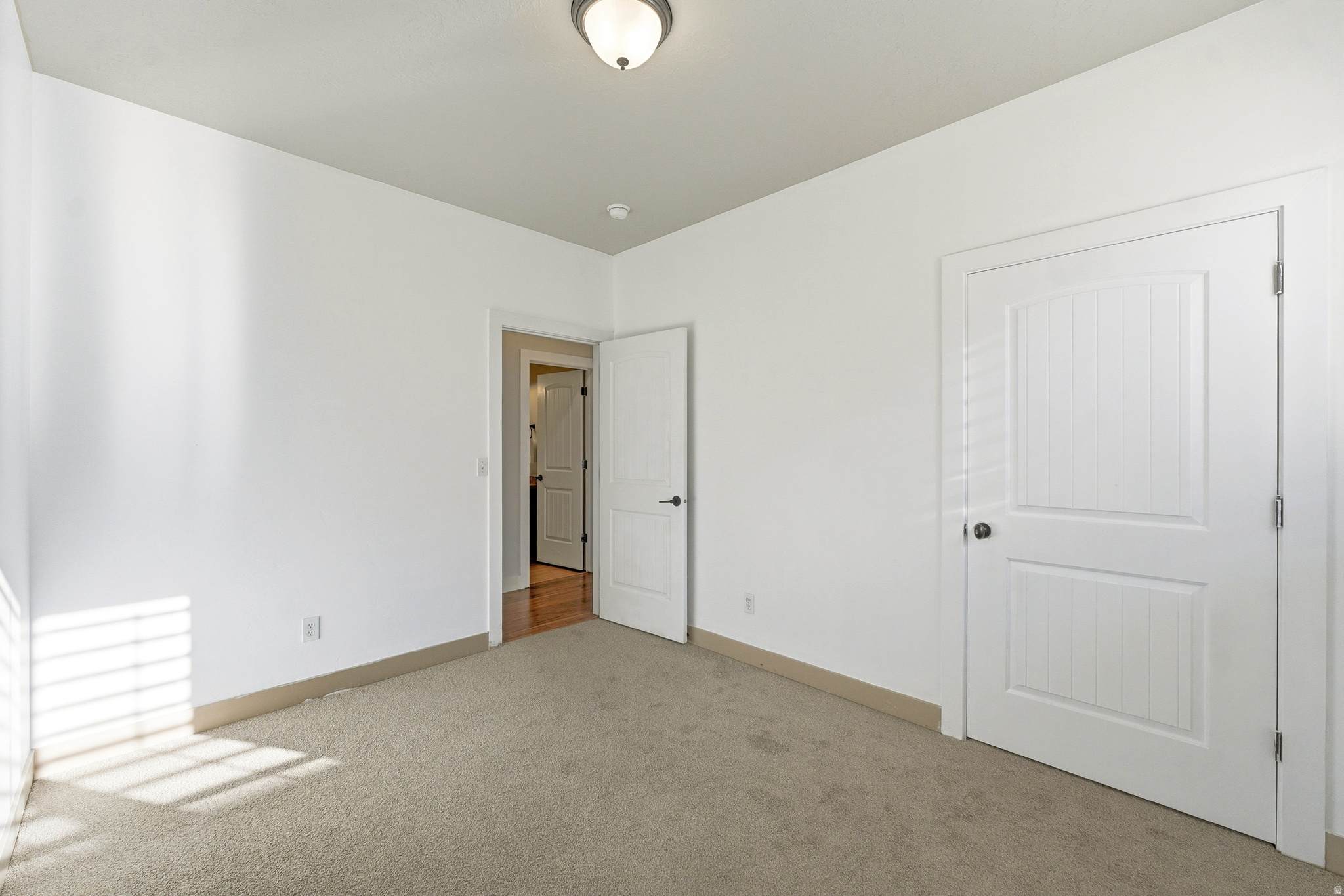 THANKSGIVING VILLAGE - Residential