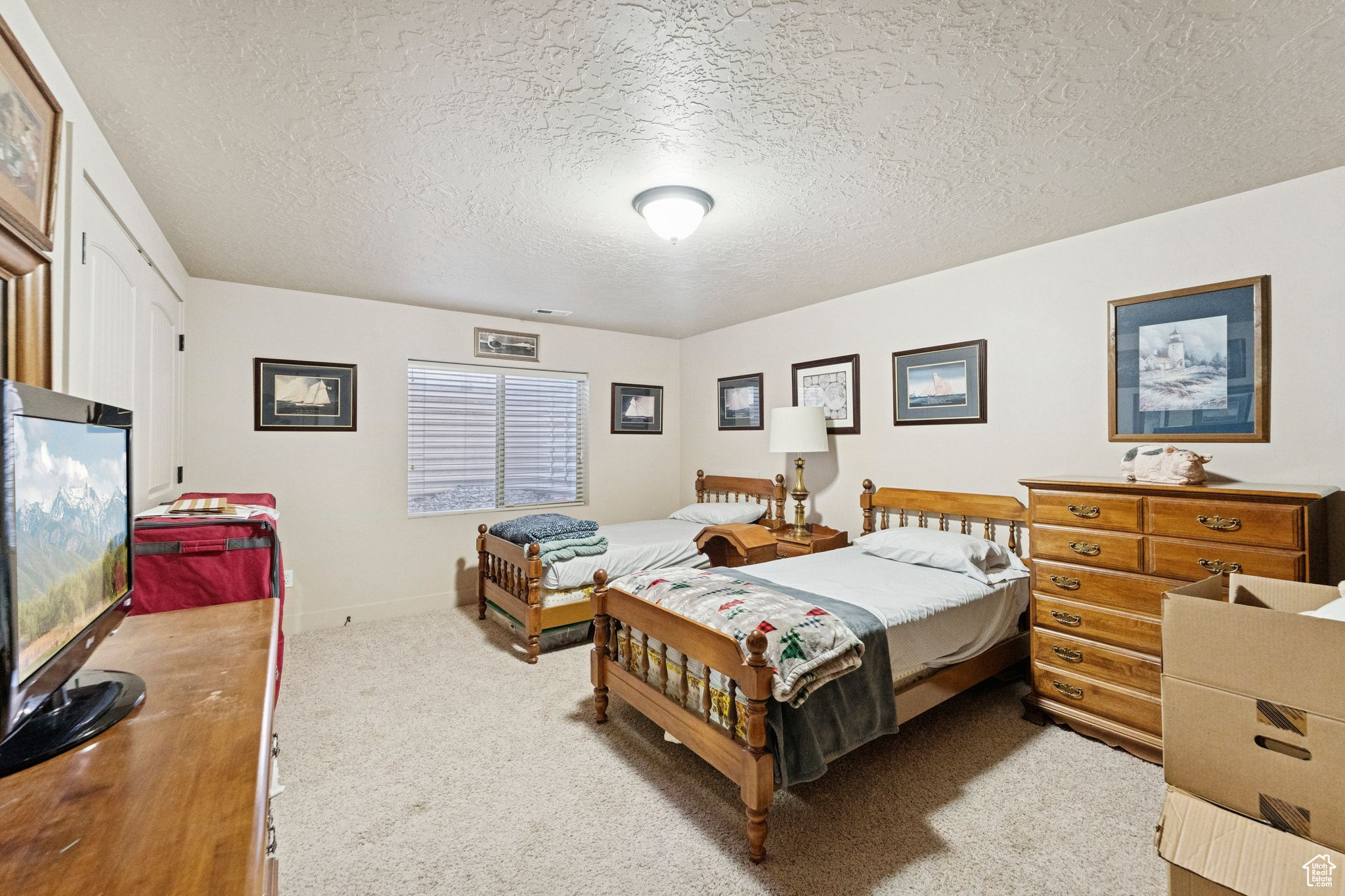 THANKSGIVING VILLAGE - Residential