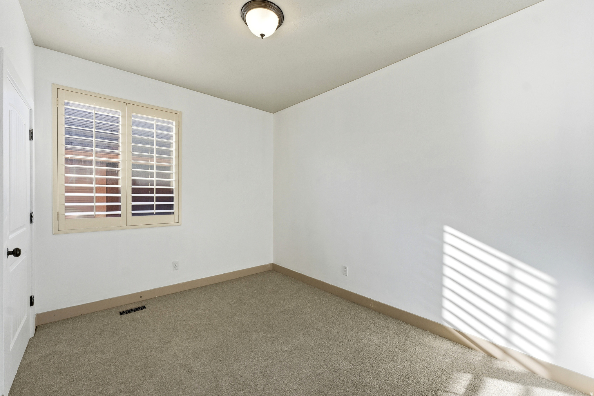 THANKSGIVING VILLAGE - Residential