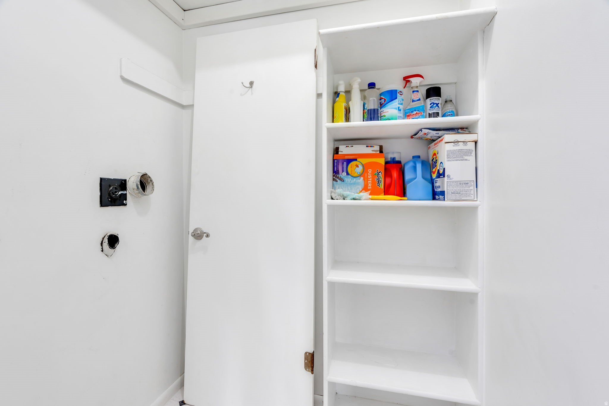 CROSSPOINT CONDOS - Residential