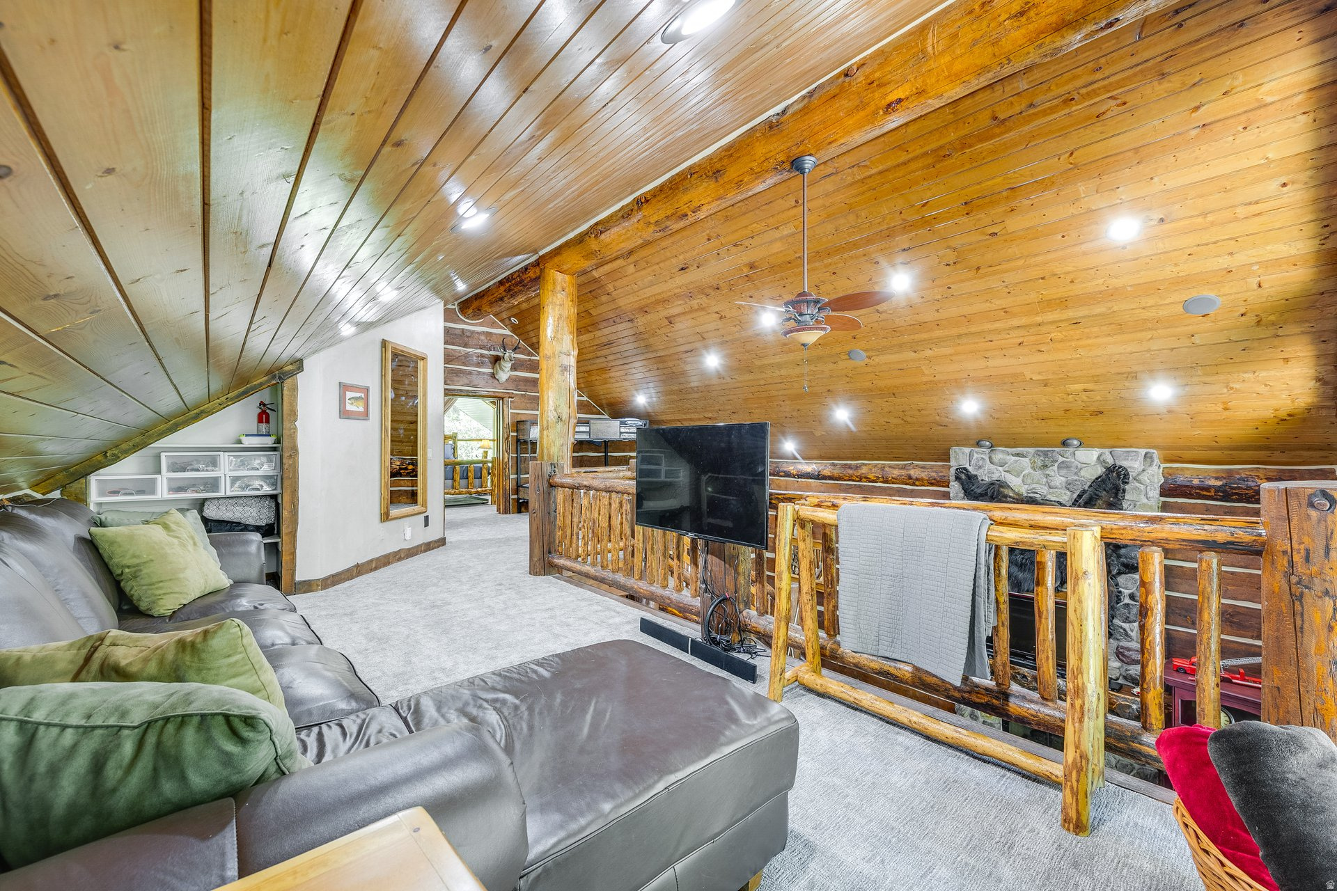 BEAVER SPRINGS - Residential