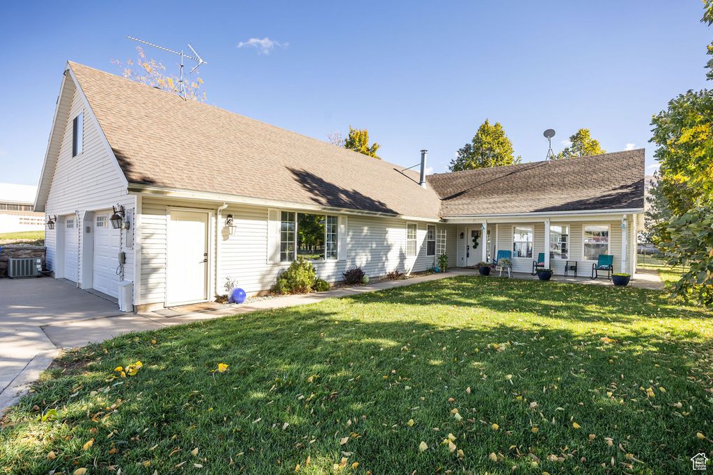 Photo of 883 E 11000 S, Avon, UT 84328 (MLS # 2118702)