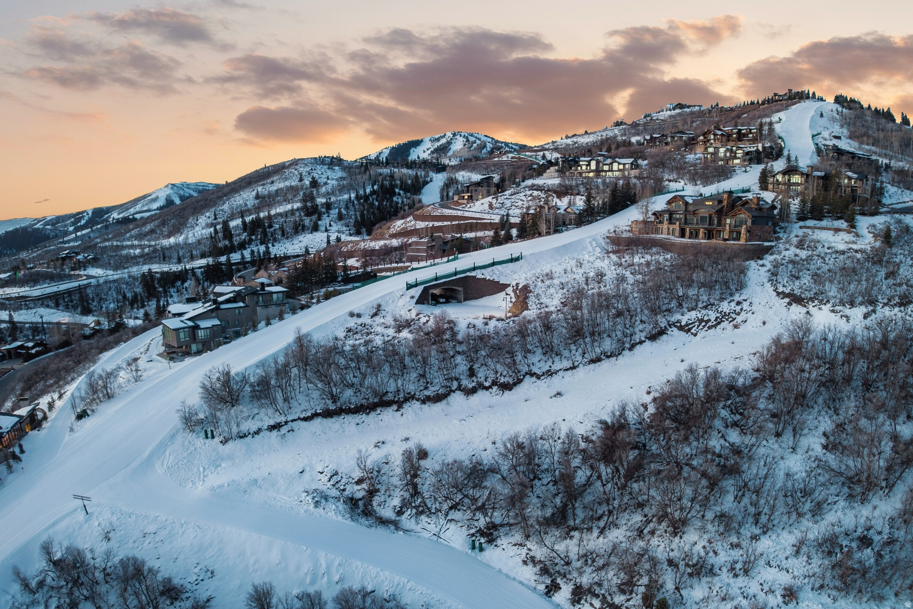 DEER CREST ESTATES - Land