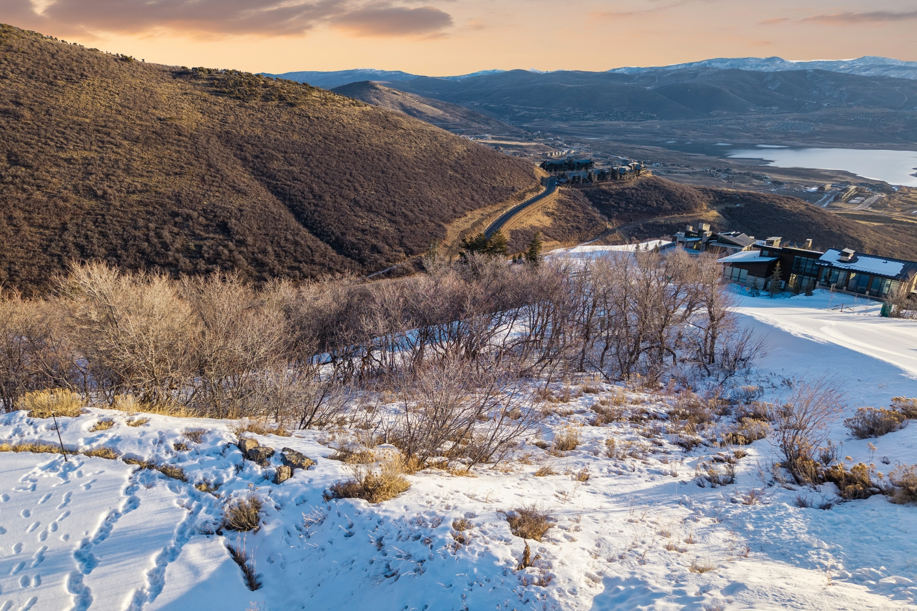 DEER CREST ESTATES - Land