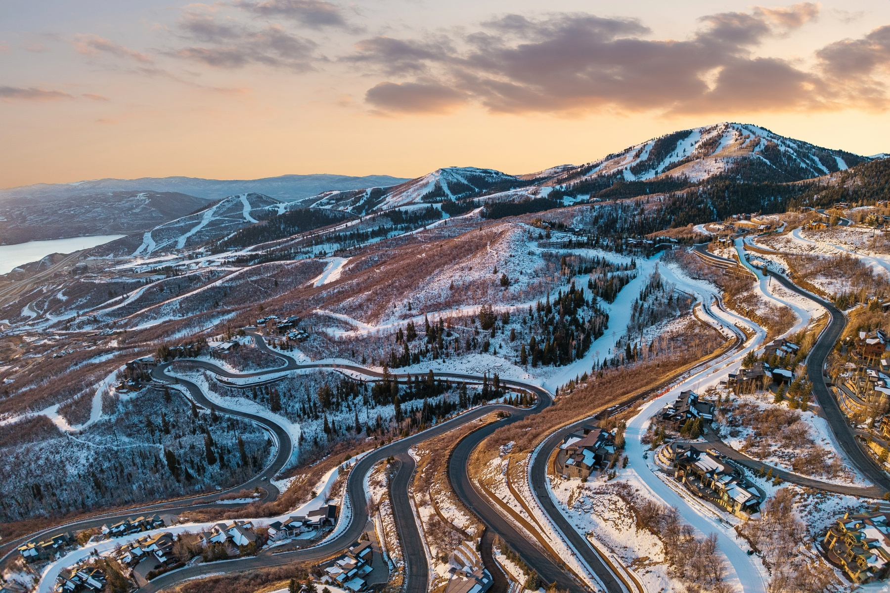 DEER CREST ESTATES - Land