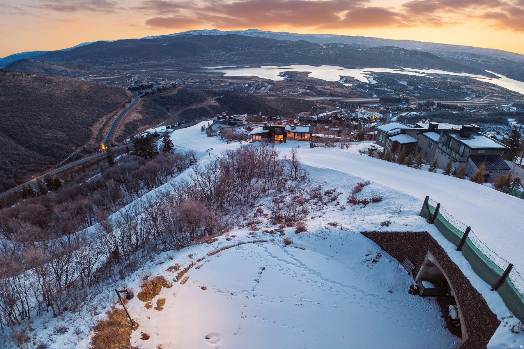 DEER CREST ESTATES - Land