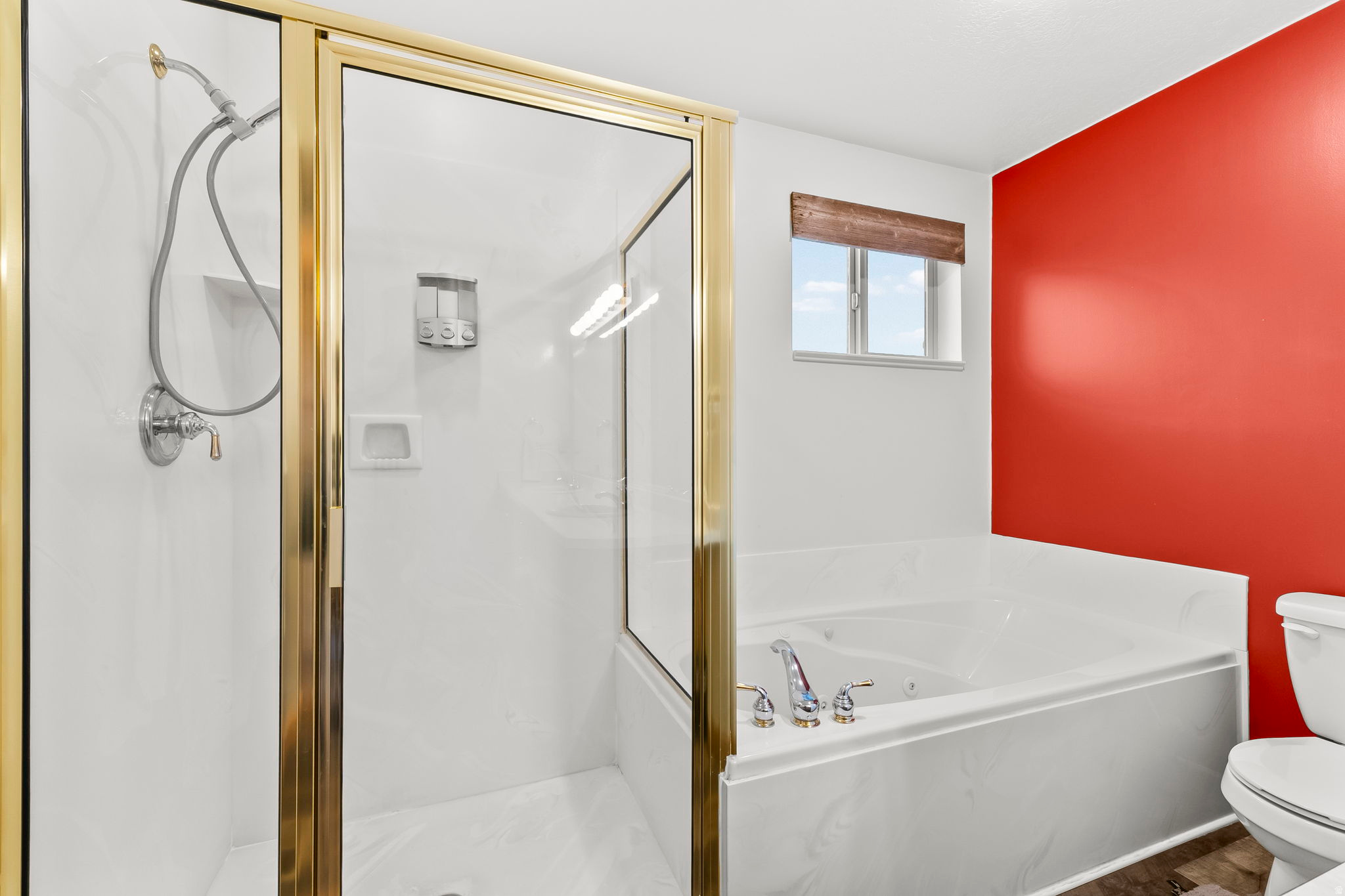 BUTTERCUP ESTATES - Residential