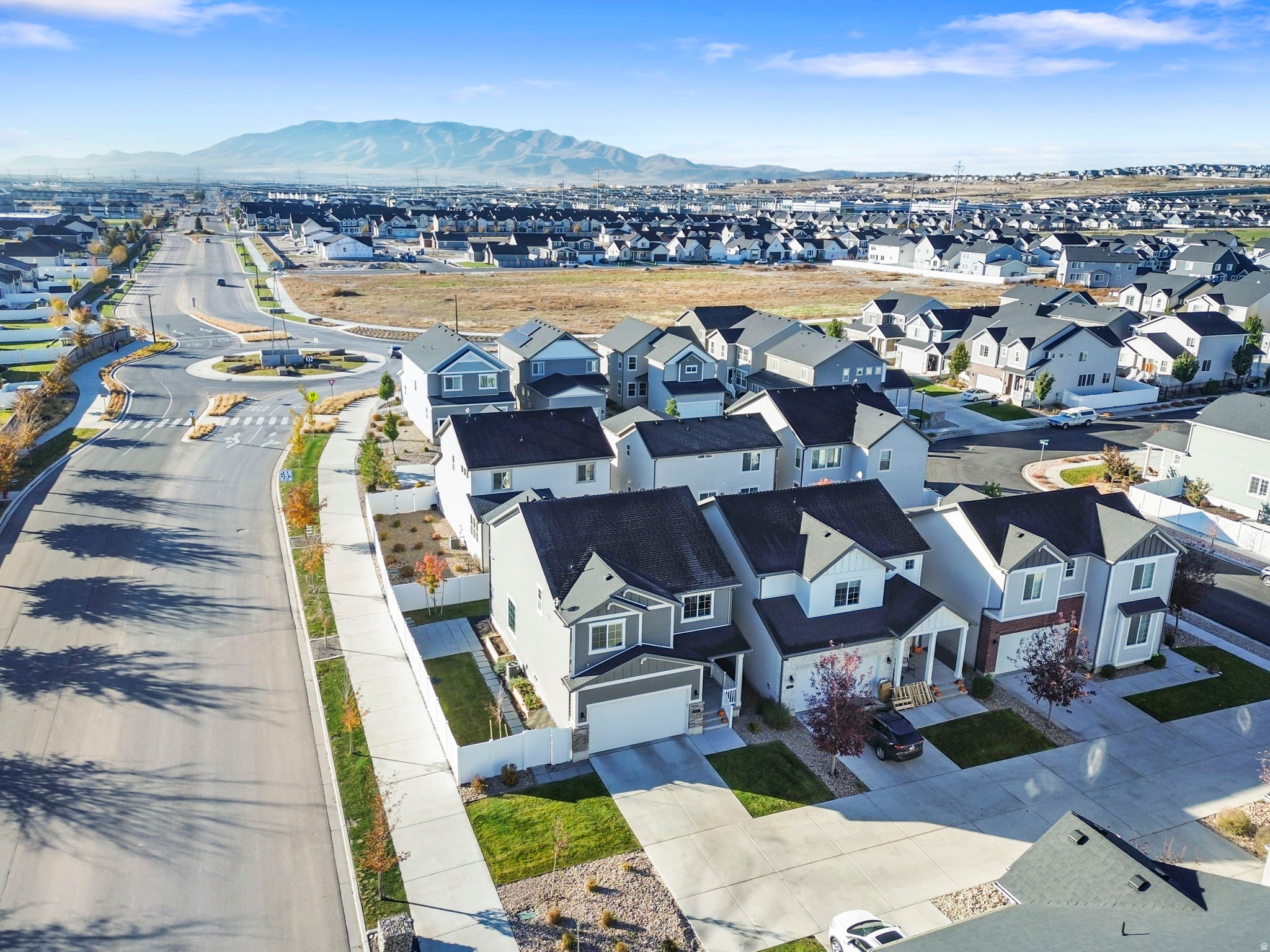 HOLBROOK FARMS - Residential