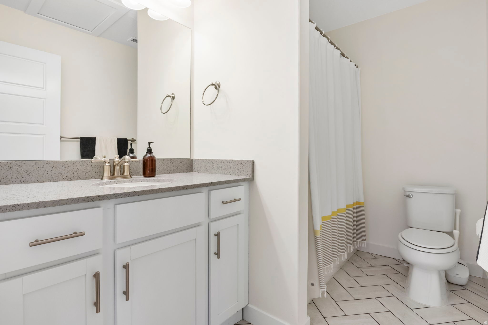 HOLBROOK FARMS - Residential