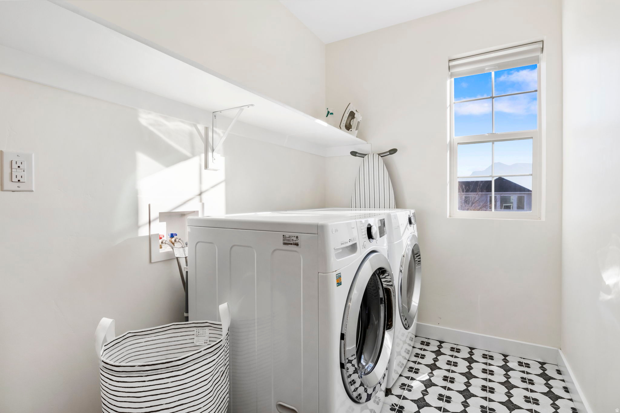 HOLBROOK FARMS - Residential