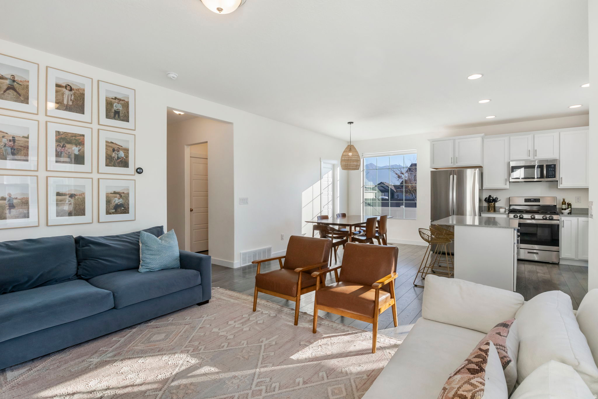 HOLBROOK FARMS - Residential