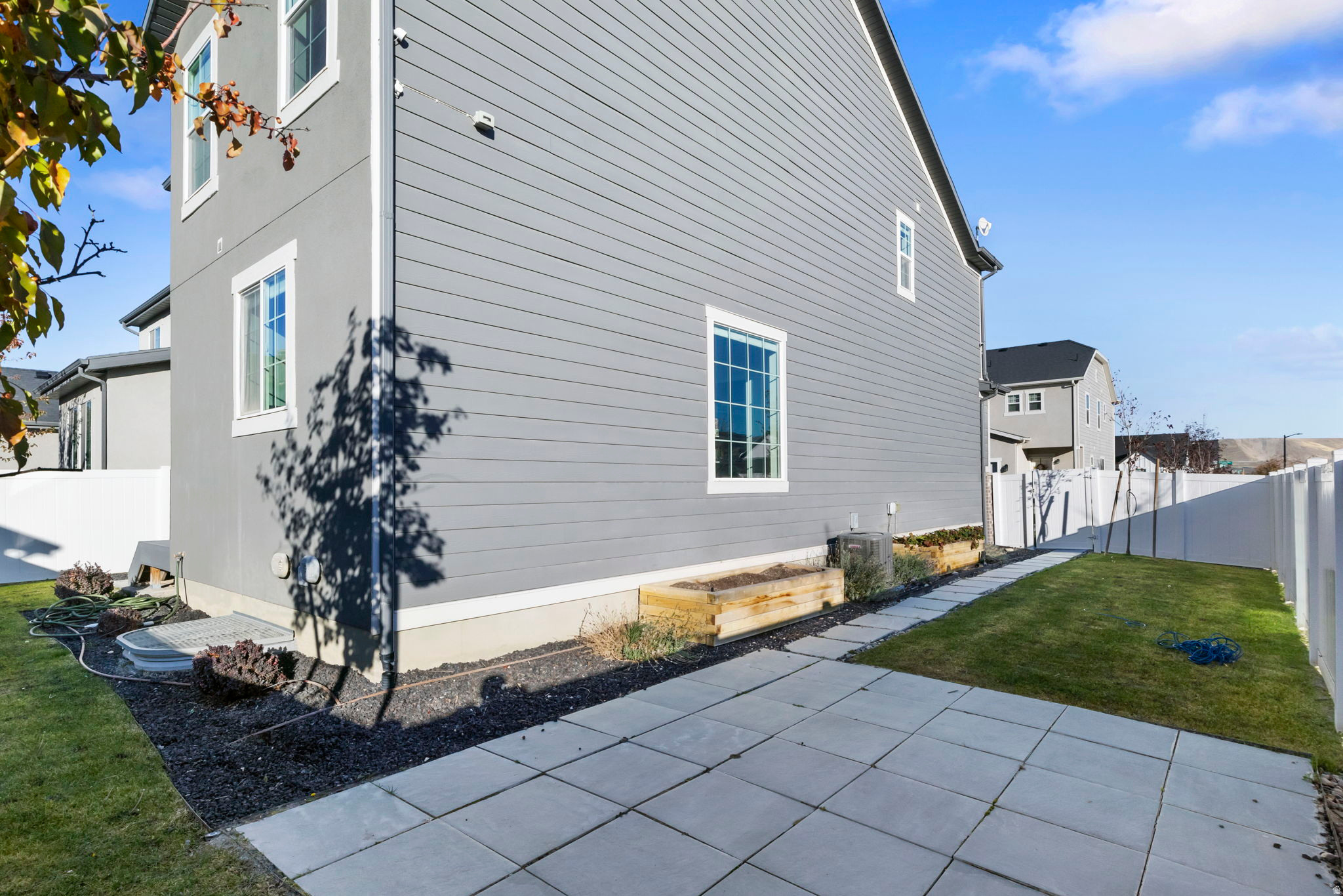 HOLBROOK FARMS - Residential