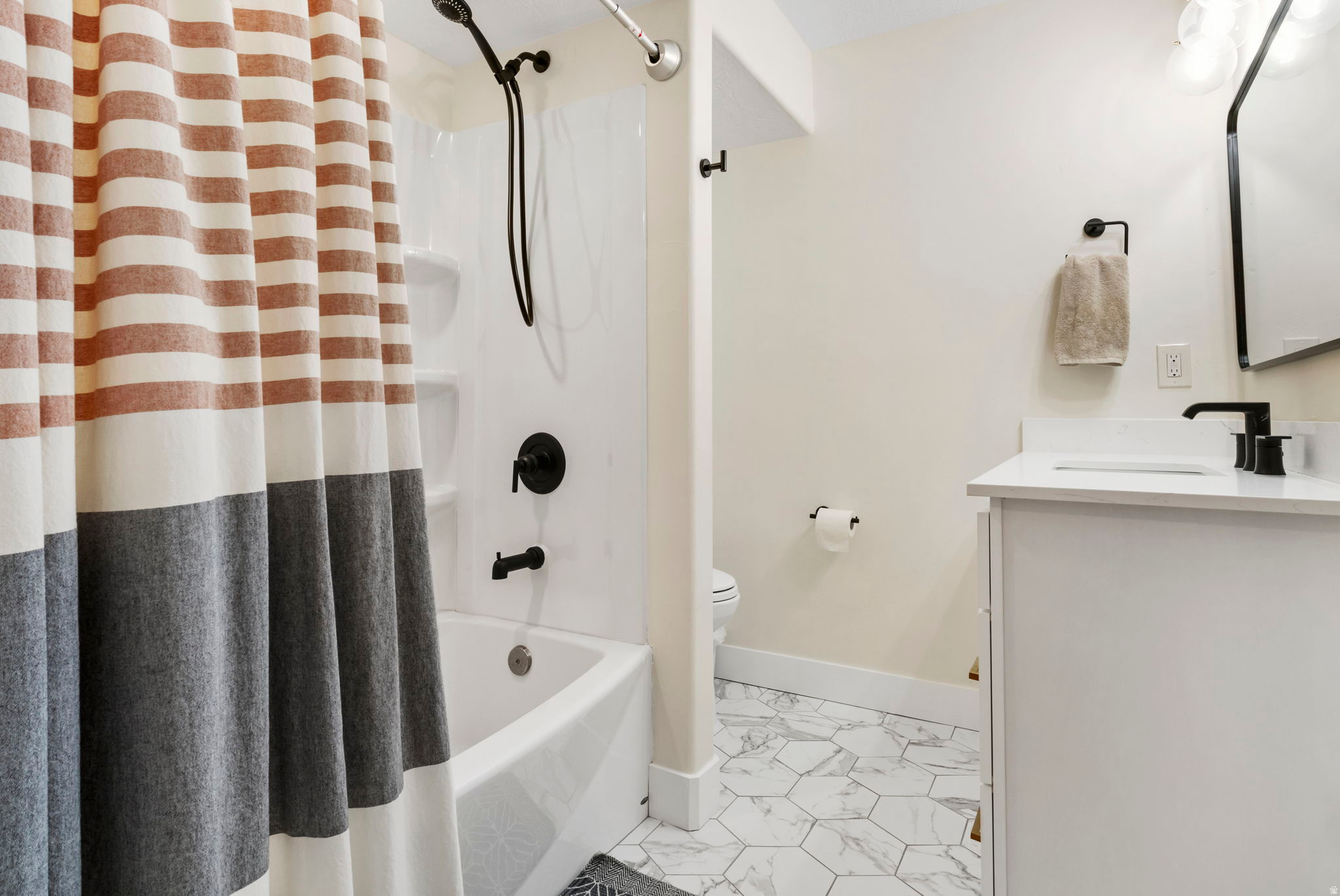 HOLBROOK FARMS - Residential