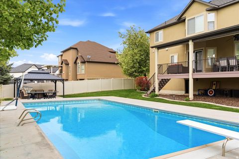Tiny photo for 1335 W 3100 N, Pleasant View, UT 84414 (MLS # 2158889)