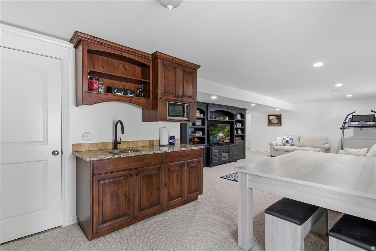 JACOB'S MILL - Residential