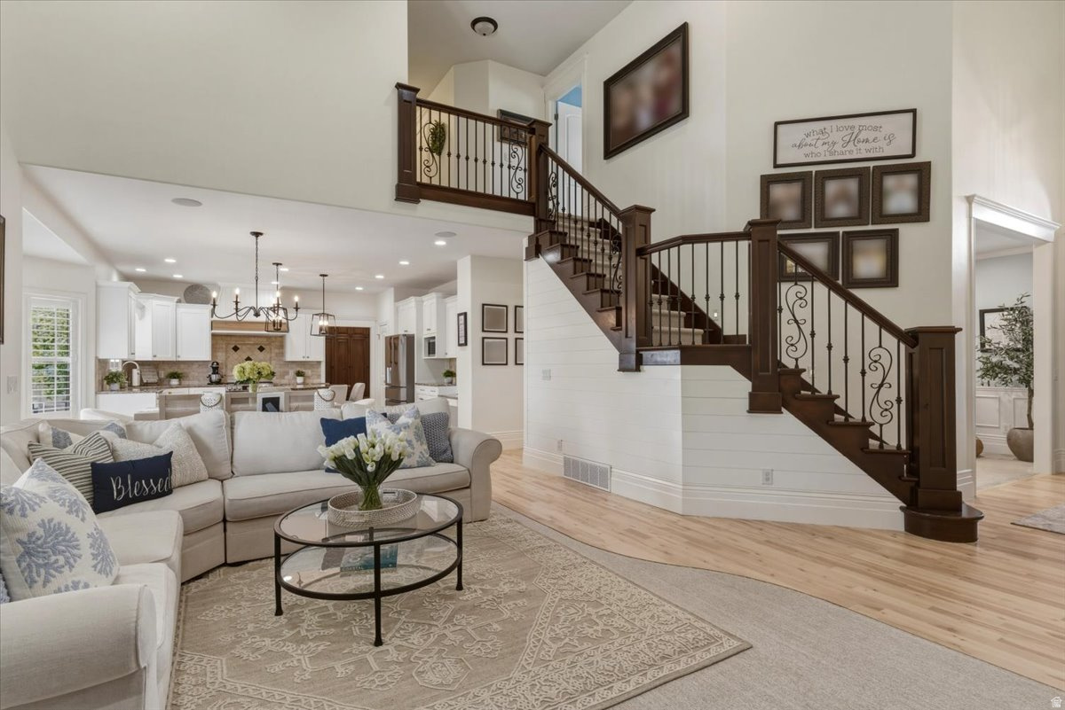JACOB'S MILL - Residential