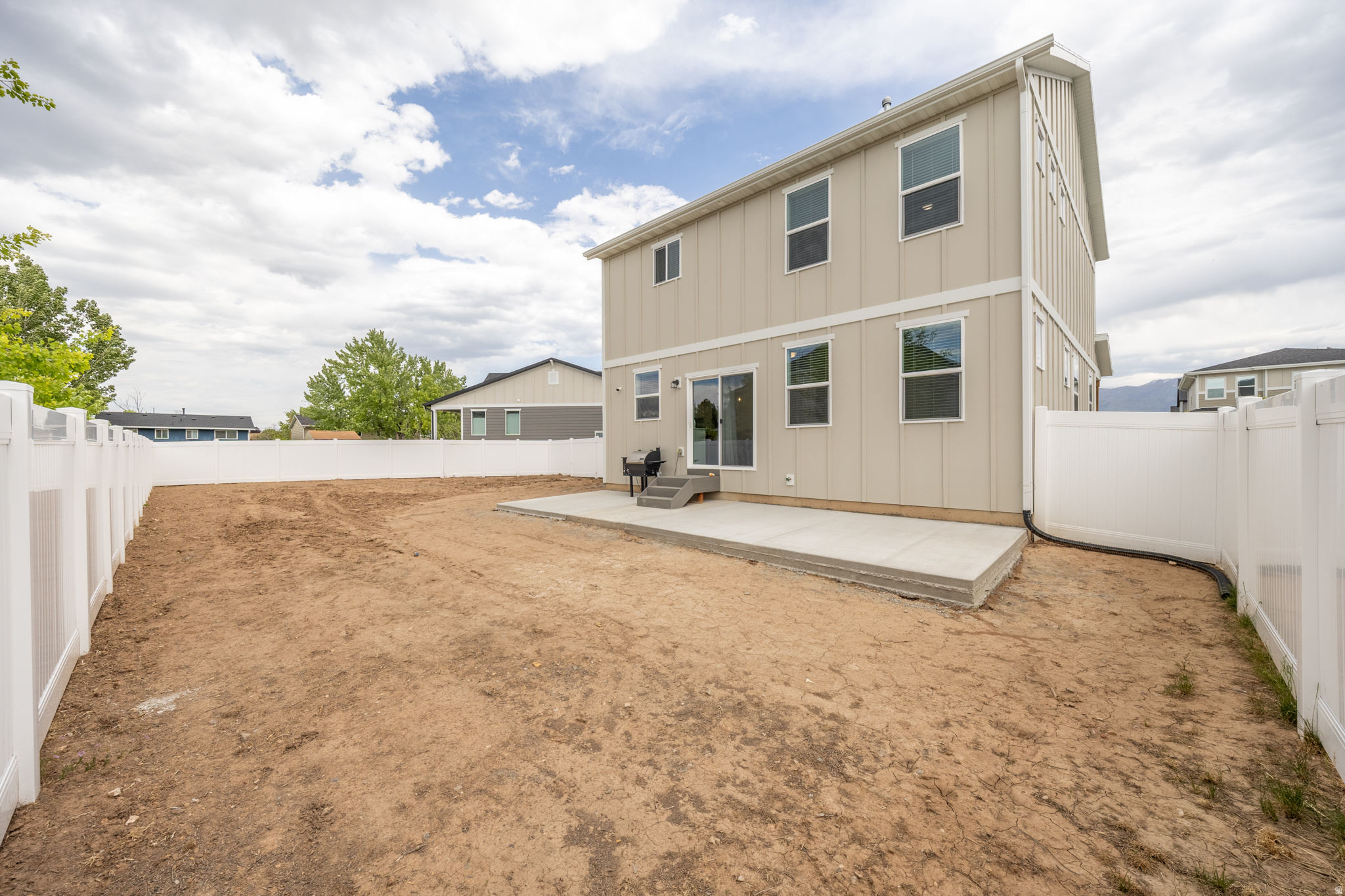 HERITAGE EAST - Residential