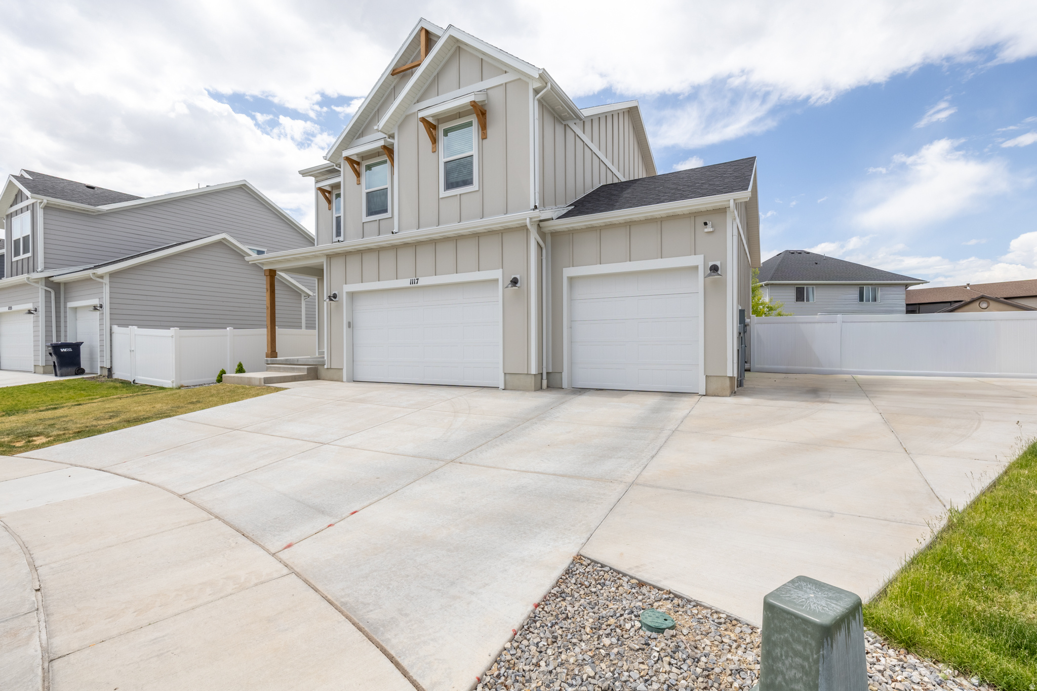 HERITAGE EAST - Residential