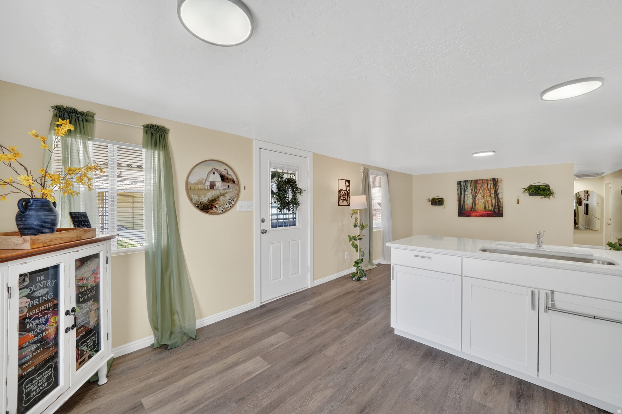 RIVERSIDE - Residential
