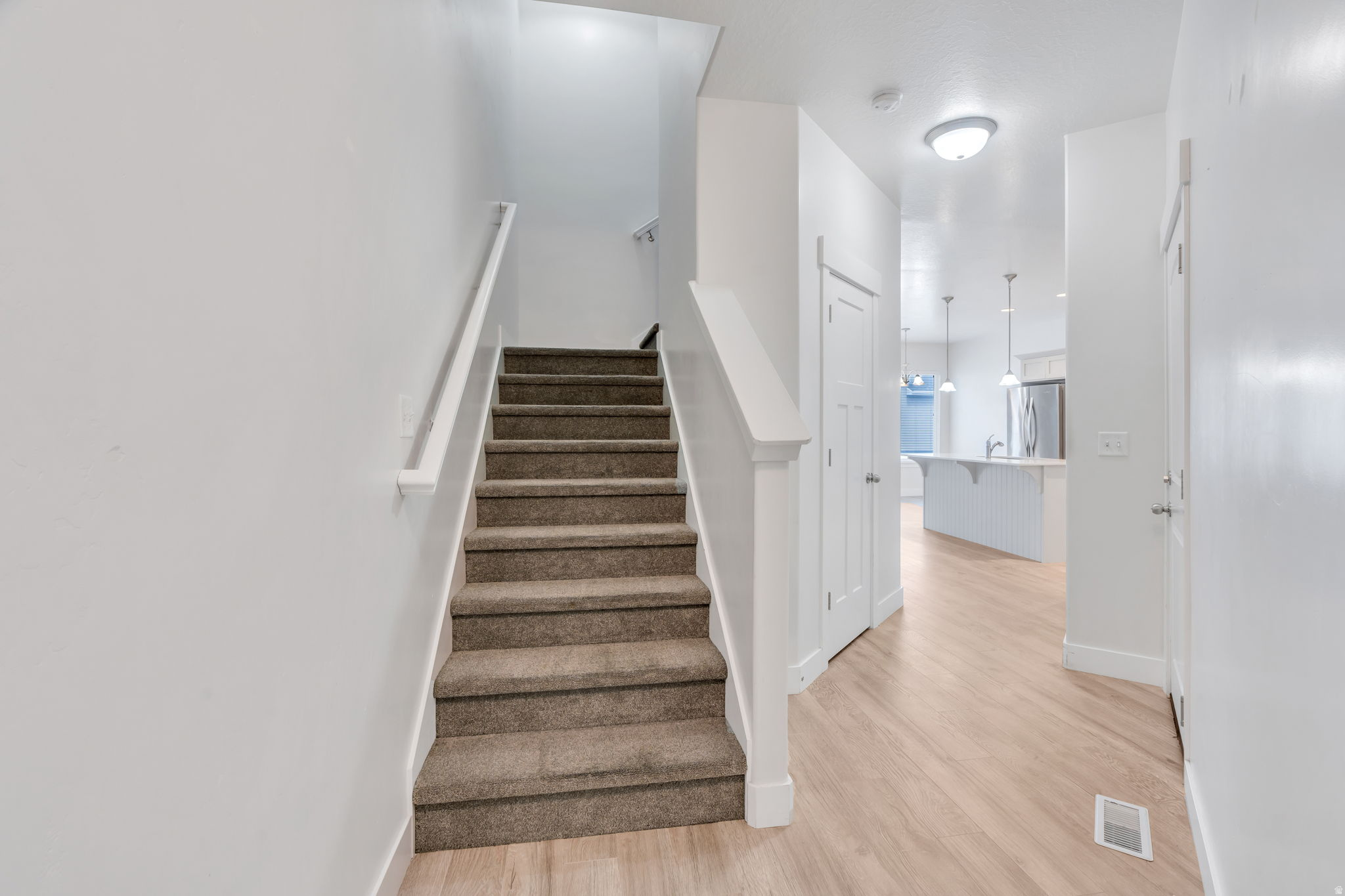 SHADOW RUN - Residential