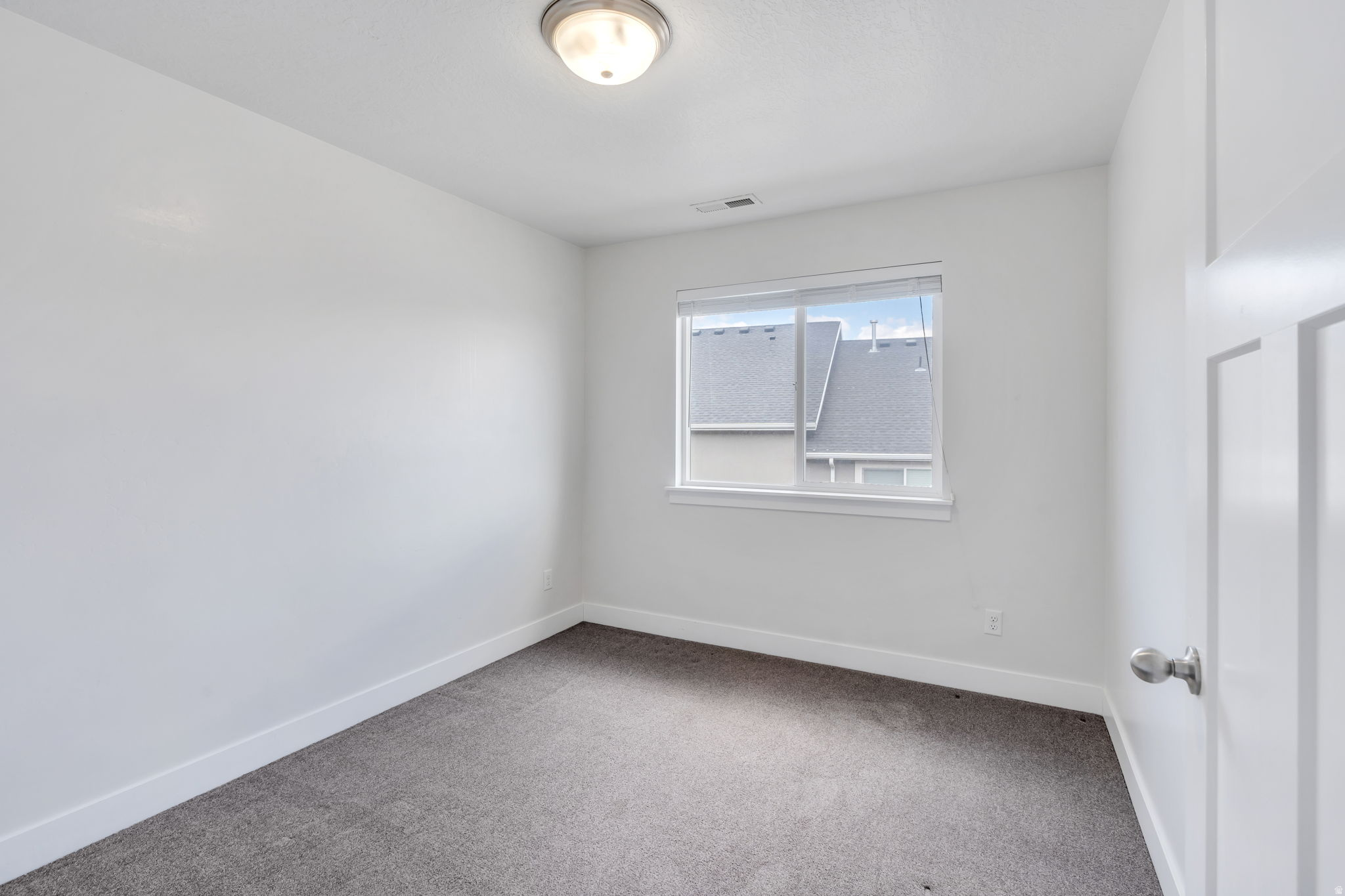 SHADOW RUN - Residential