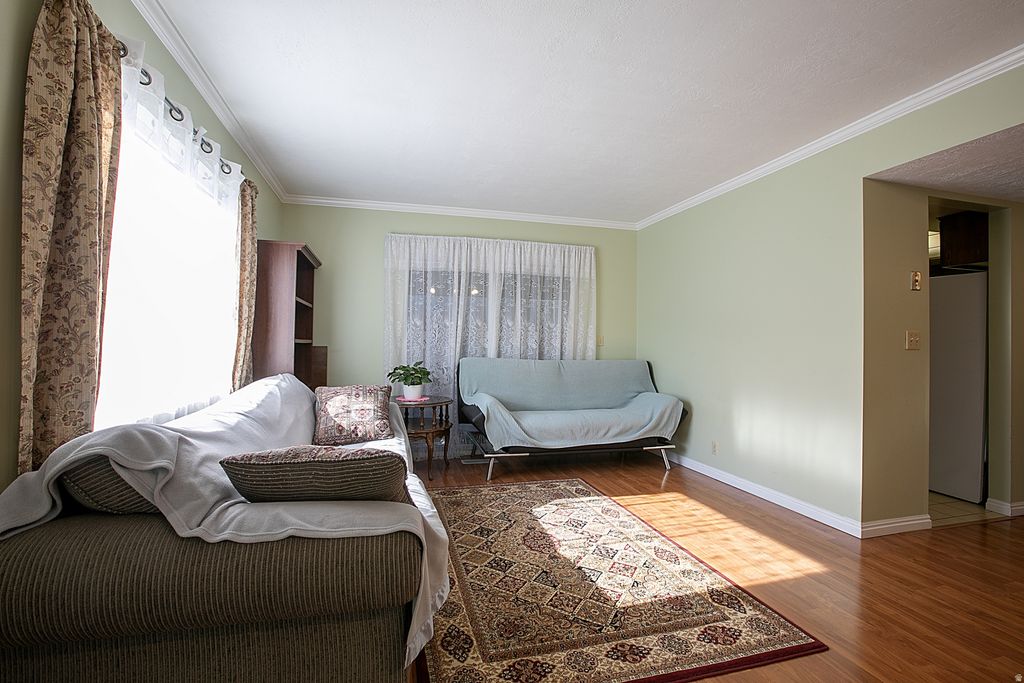 Photo of 275 E PEACH LN S, Bountiful, UT 84010 (MLS # 2134476)