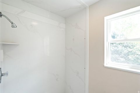 Tiny photo for 555 E 1600 S, Mapleton, UT 84664 (MLS # 2151279)