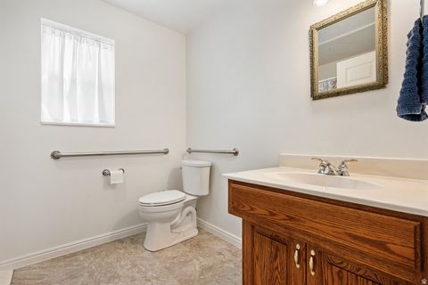 Tiny photo for 555 E 1600 S, Mapleton, UT 84664 (MLS # 2151279)