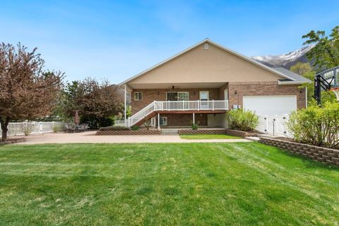 Tiny photo for 555 E 1600 S, Mapleton, UT 84664 (MLS # 2151279)