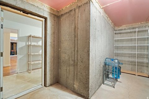 Tiny photo for 555 E 1600 S, Mapleton, UT 84664 (MLS # 2151279)